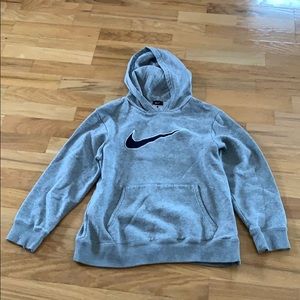Nike hooded pullover sweatshirt
